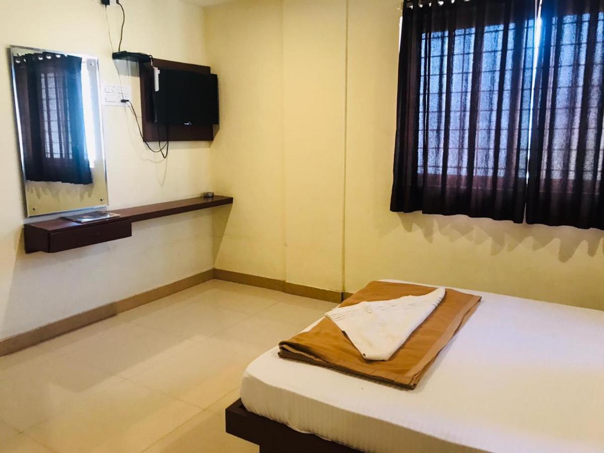 Staymaker Bright Palace Residency Shimoga Exterior photo